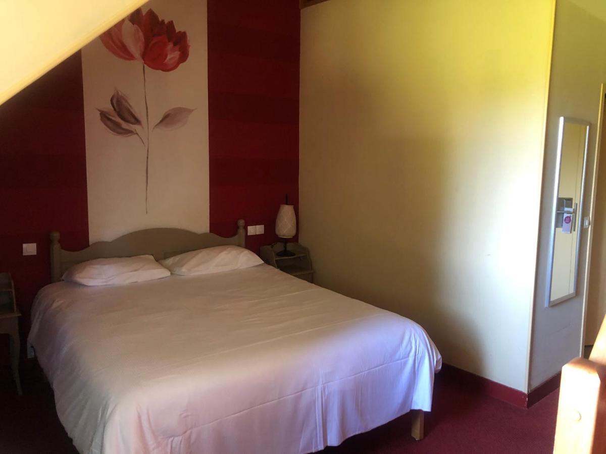 The Originals City, Hotel La Cour Carree, Eu Eu (Seine-Maritime) Bagian luar foto