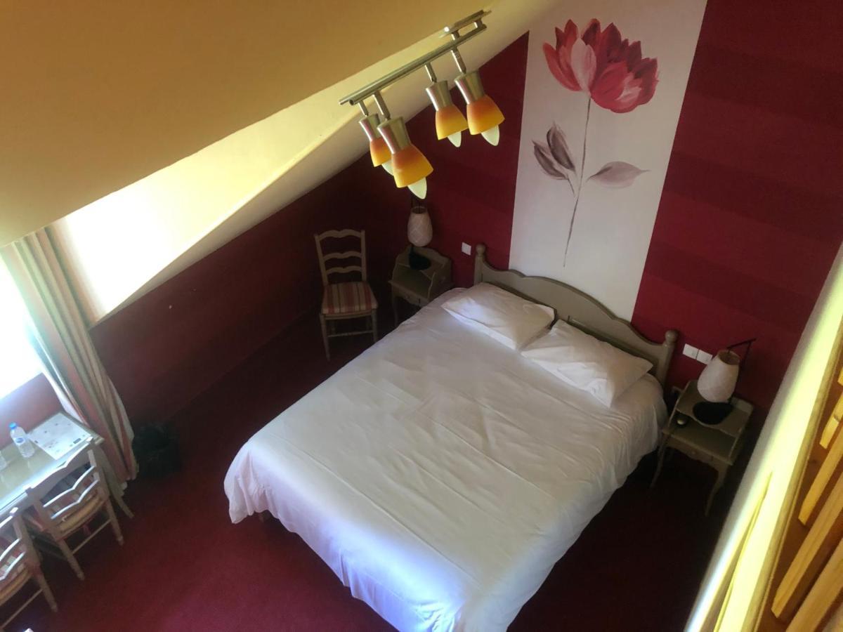 The Originals City, Hotel La Cour Carree, Eu Eu (Seine-Maritime) Bagian luar foto