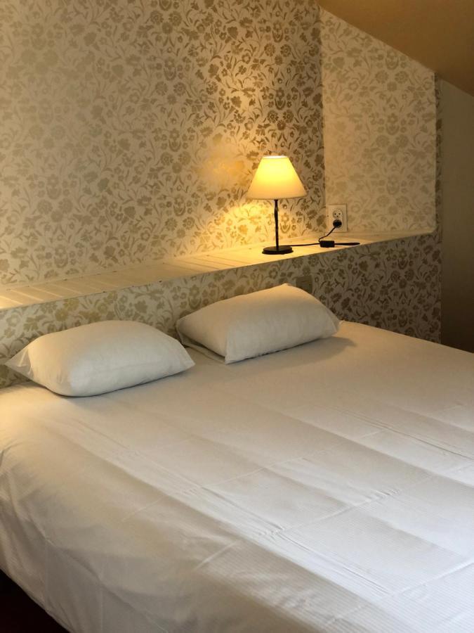 The Originals City, Hotel La Cour Carree, Eu Eu (Seine-Maritime) Bagian luar foto