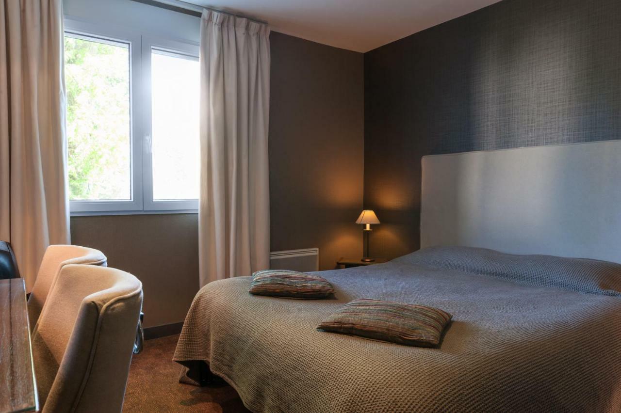 The Originals City, Hotel La Cour Carree, Eu Eu (Seine-Maritime) Bagian luar foto