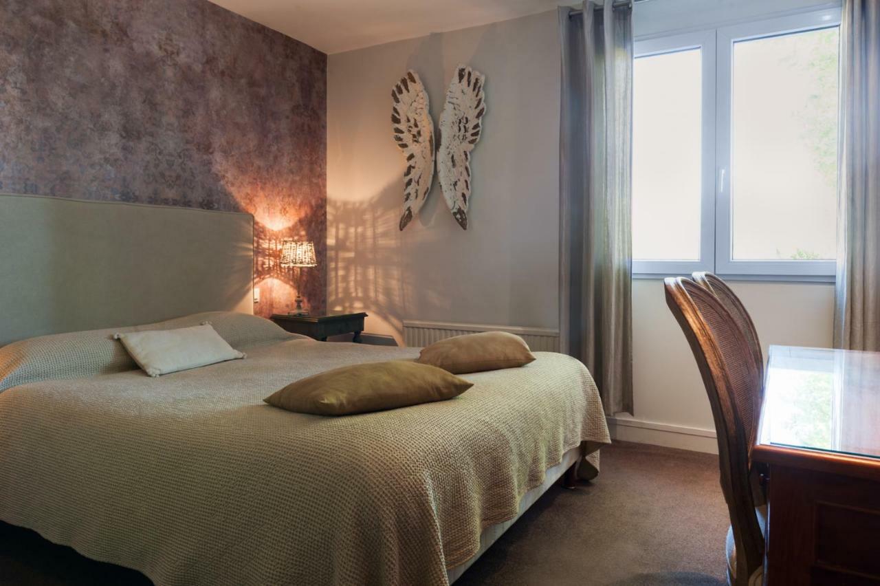 The Originals City, Hotel La Cour Carree, Eu Eu (Seine-Maritime) Bagian luar foto