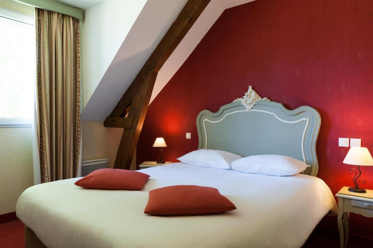 The Originals City, Hotel La Cour Carree, Eu Eu (Seine-Maritime) Bagian luar foto